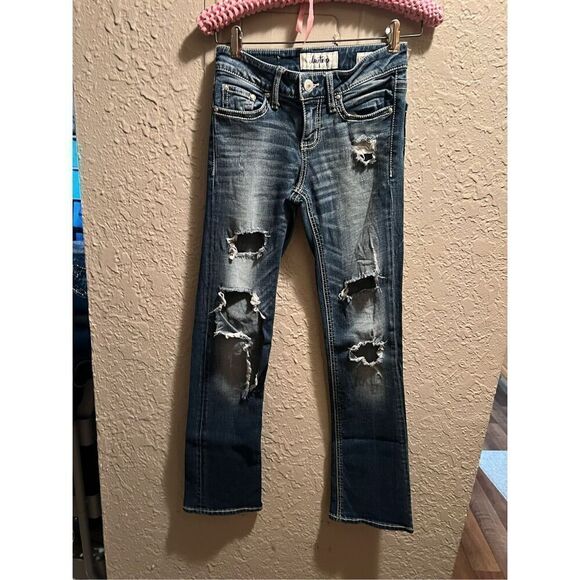Daytrip Lynx Bootcut Jeans Woman’s Size 24R Distressed - Picture 1 of 13